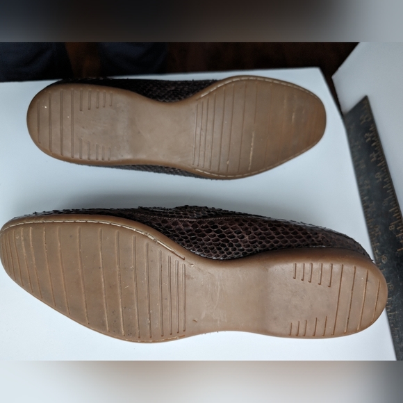 Mauri Brown caimán leather cashmere lined loafer main image 9